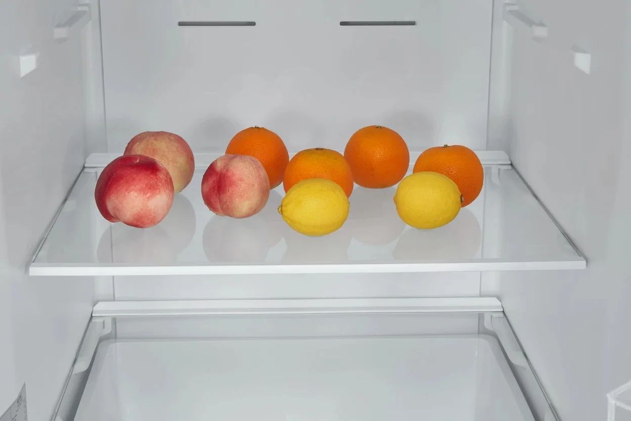 Kühlgefrierkombination Koenic KFK 621 C NF IN mit 216 l Kühlteil und 122 l NoFrost-Gefrierteil